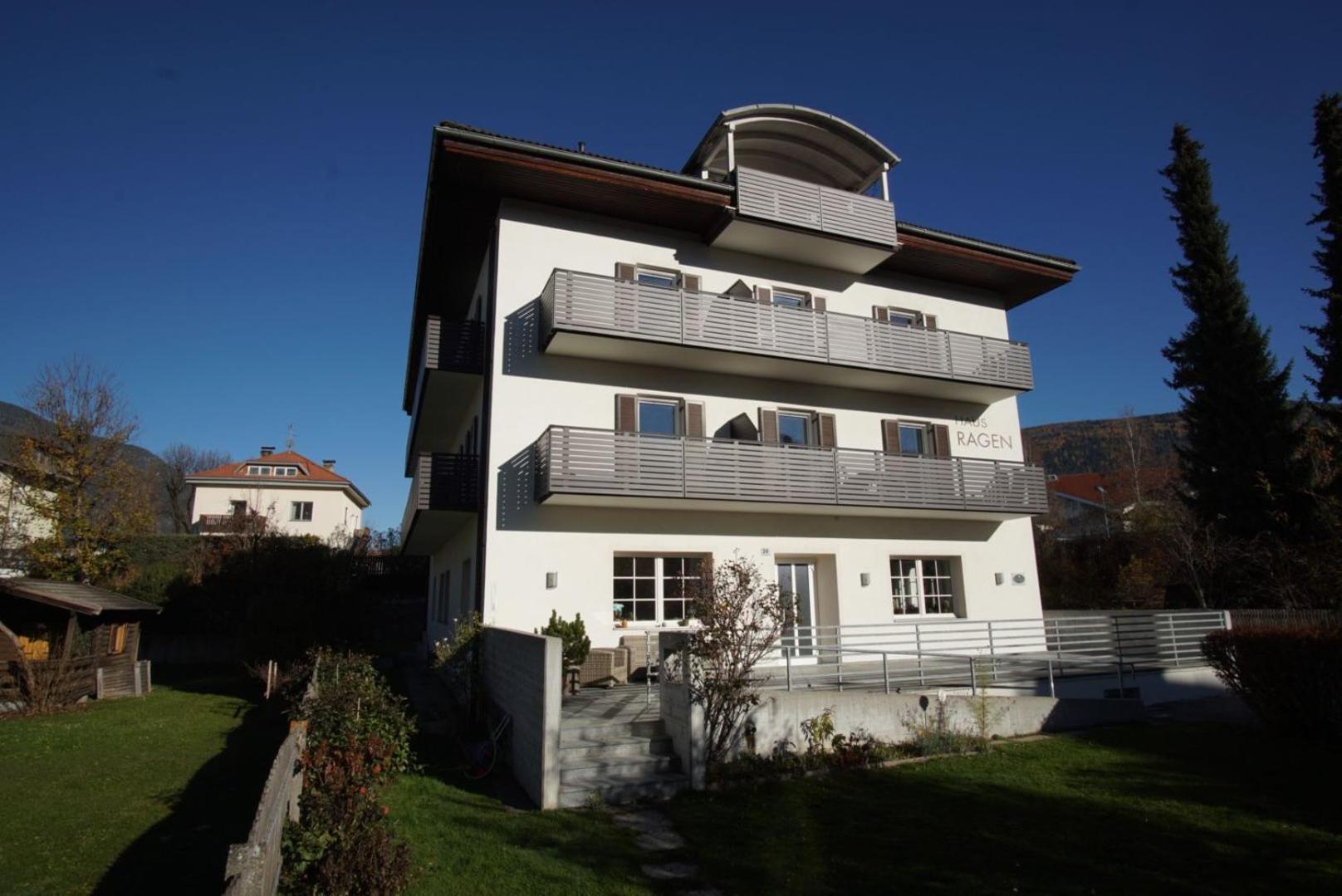 Residence Haus Ragen Brunico Exterior foto